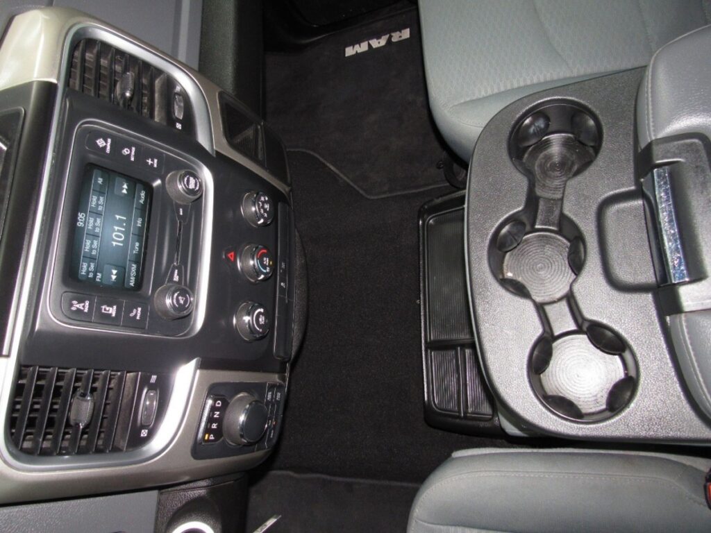 2020 RAM 1500 Classic Tradesman Crew Cab LWB 4WD