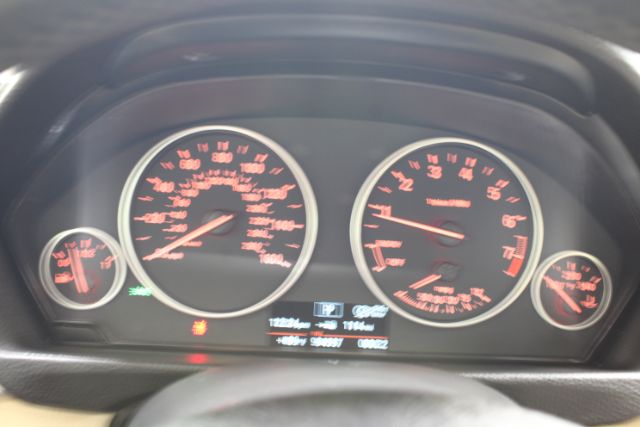 2018 BMW 320i Base