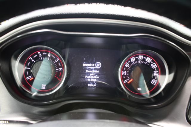 2019 Dodge Challenger SXT AWD