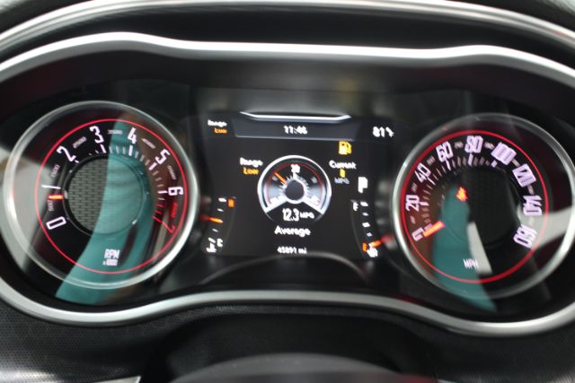 2016 Dodge Challenger SXT Plus