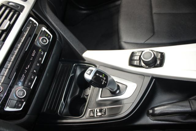 2018 BMW 320i Base