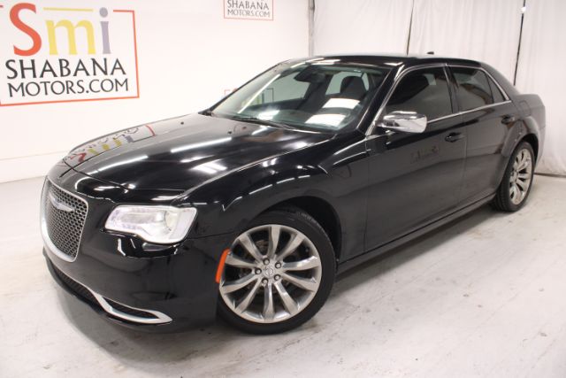 2019 Chrysler 300 Touring