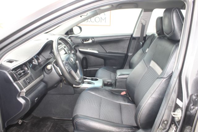 2013 Toyota Camry LE