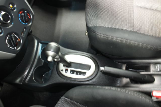 2015 Nissan Versa 1.6 SV Sedan