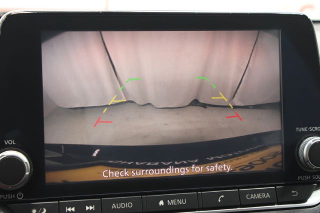 2022 Nissan Altima SR FWD