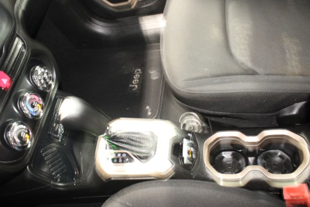 2015 Jeep Renegade Latitude FWD