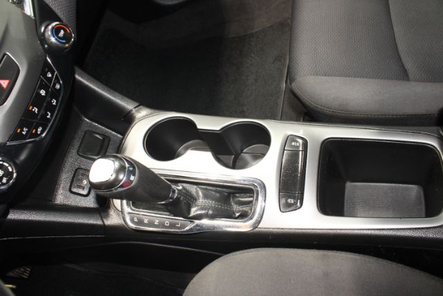 2019 Chevrolet Cruze LS Auto