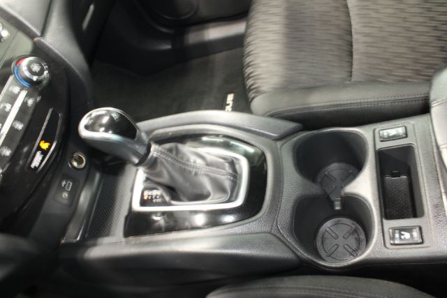 2020 Nissan Rogue S FWD