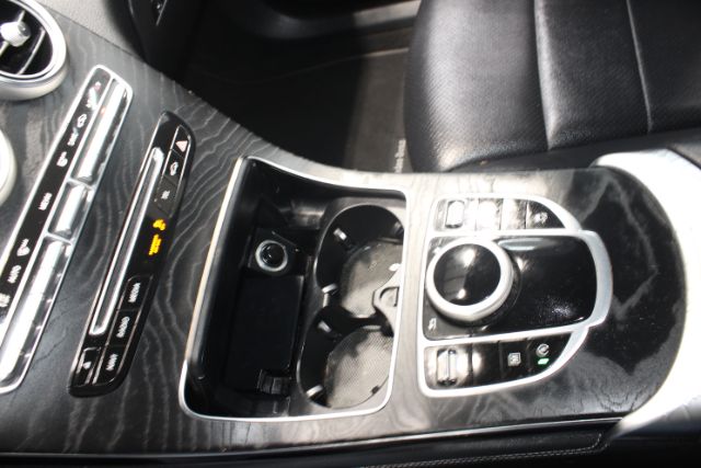 2018 Mercedes-Benz GLC 300 Base