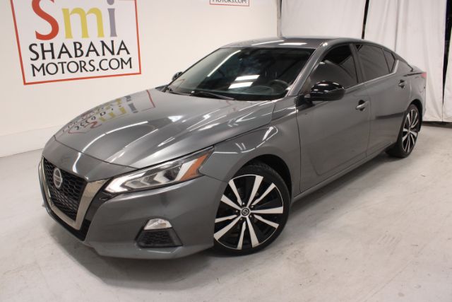 2020 Nissan Altima SR FWD