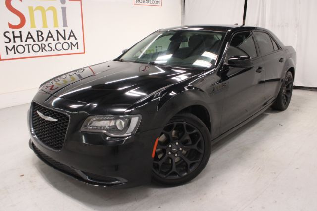 2019 Chrysler 300 Touring