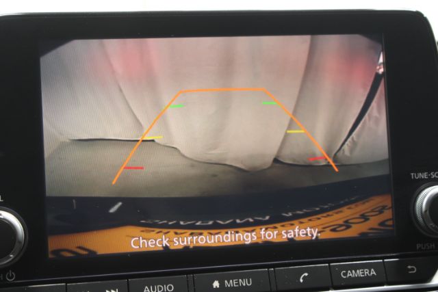 2021 Nissan Altima SV FWD