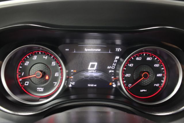 2022 Dodge Charger SXT RWD