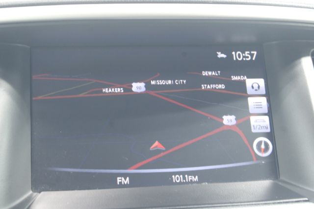 2020 Nissan Pathfinder SL 2WD