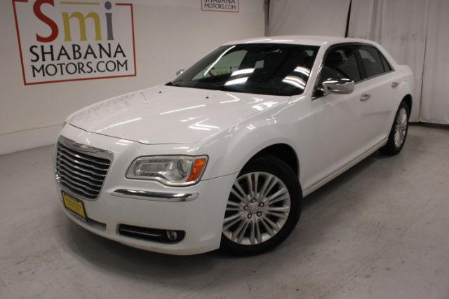 2014 Chrysler 300C AWD
