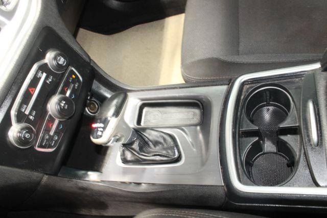 2017 Dodge Charger SE RWD