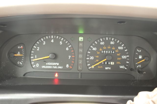 1997 Toyota Avalon XL