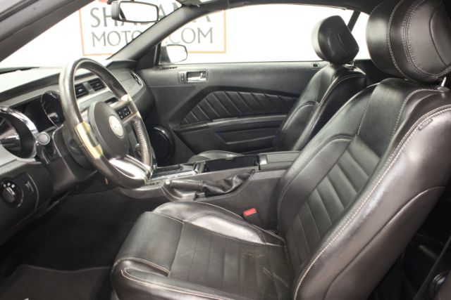 2014 Ford Mustang V6