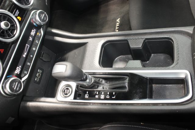 2021 Nissan Sentra SV Xtronic CVT