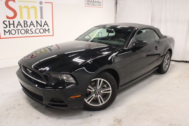 2014 Ford Mustang V6's photo