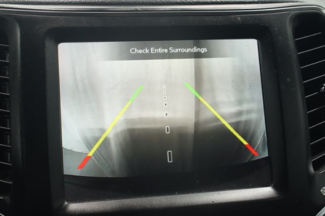 2023 Jeep Cherokee Altitude Lux 4x4