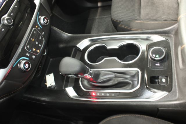 2021 Chevrolet Traverse FWD LS