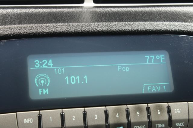 2011 Chevrolet Camaro 2LS