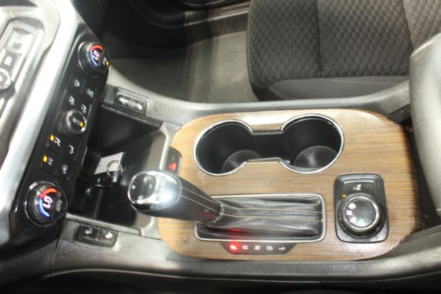 2018 GMC Acadia SLE-2