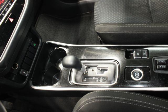 2020 Mitsubishi Outlander ES 2.4 S-AWC