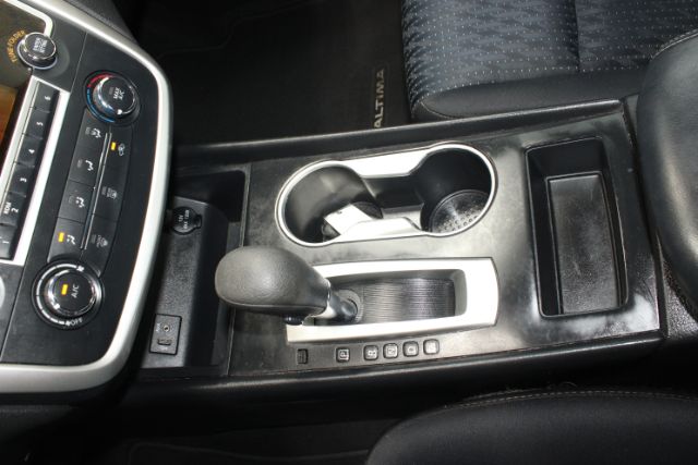 2016 Nissan Altima 2.5 S | 2.5 | 2.5 SV | 2.5 SL | 2.5 SR