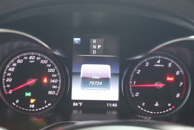 2019 Mercedes-Benz GLC 300 base