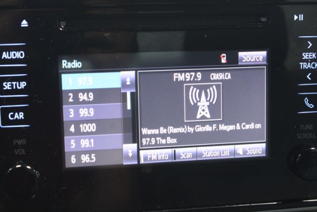 2017 Toyota Corolla L | LE | XLE | SE | SE Special Edition | XSE