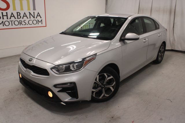 2020 Kia Forte LXS AT's photo