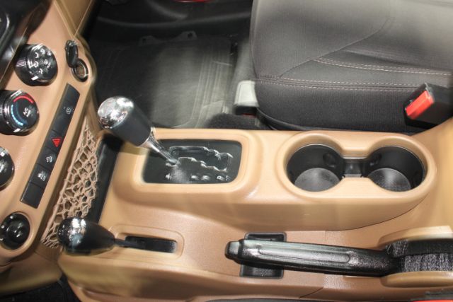 2017 Jeep Wrangler Sahara 4x4