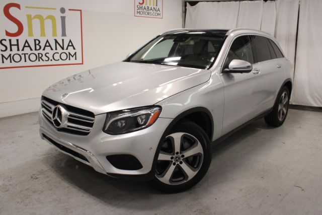 2018 Mercedes-Benz GLC GLC300's photo