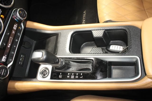 2021 Nissan Sentra SV Xtronic CVT
