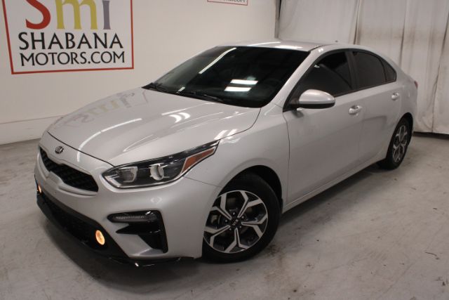 2021 Kia Forte LXS AT's photo