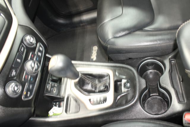2018 Jeep Cherokee Limited FWD
