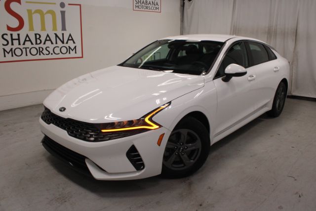 2021 Kia Optima LX FWD's photo