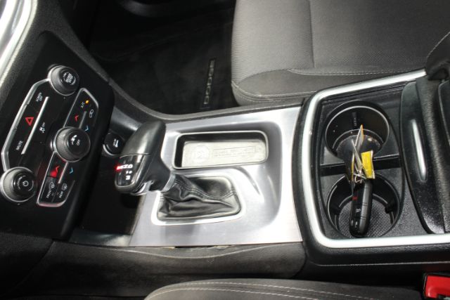 2017 Dodge Charger SE RWD