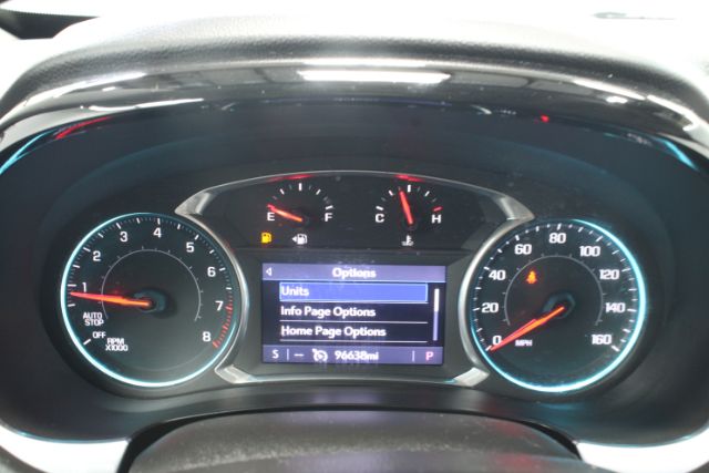 2020 Chevrolet Traverse AWD LT Cloth