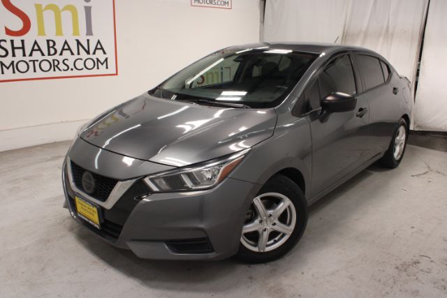2020 Nissan Versa S Xtronic CVT