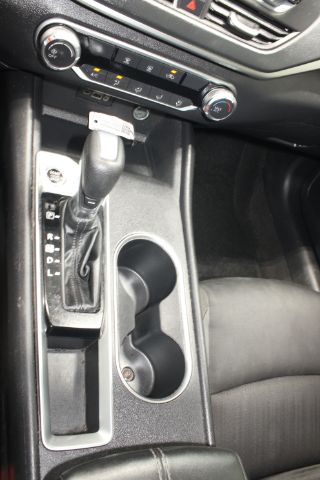 2022 Nissan Altima SV FWD