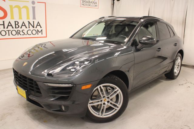 2017 Porsche Macan S