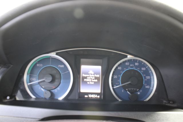 2016 Toyota Camry Hybrid XLE