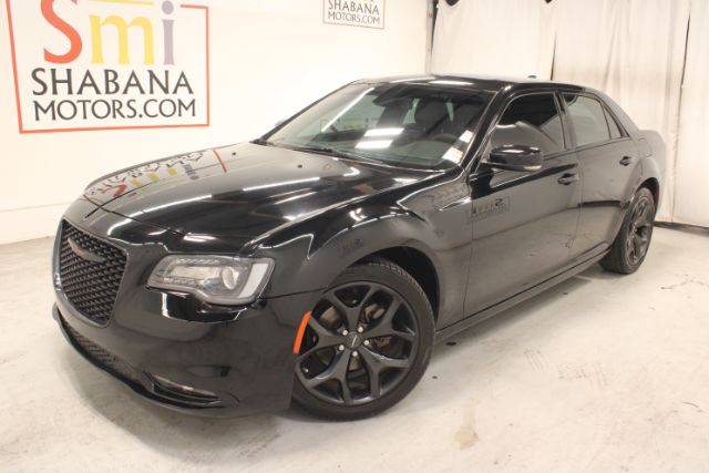 2022 Chrysler 300 S