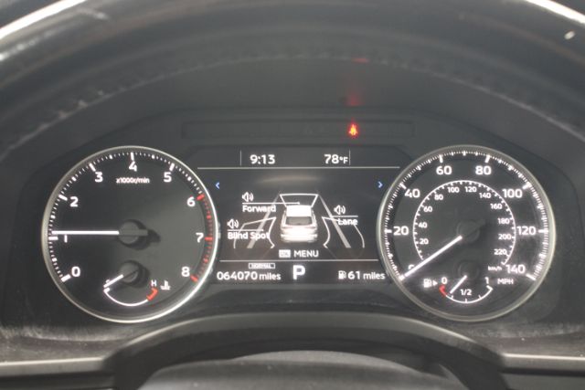 2022 Mitsubishi Outlander Base