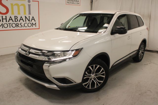2017 Mitsubishi Outlander ES